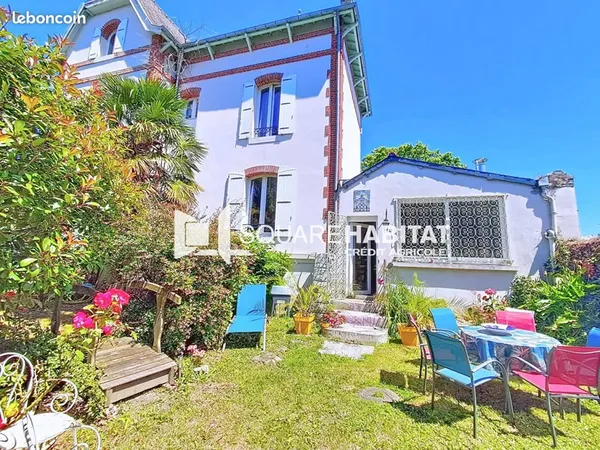 Maison 7 pièces 180 m²