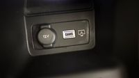 Peugeot 308 PHEV 225ch GT e-EAT8 — photo 30