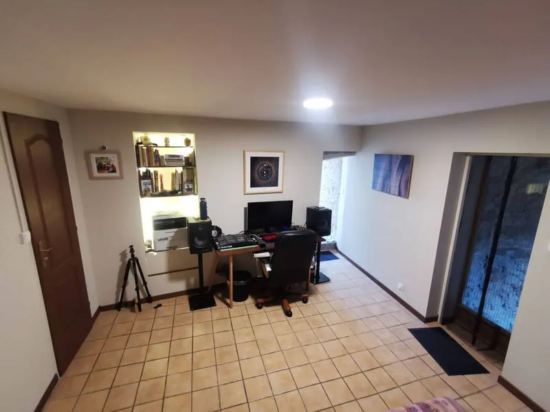 Photo 16