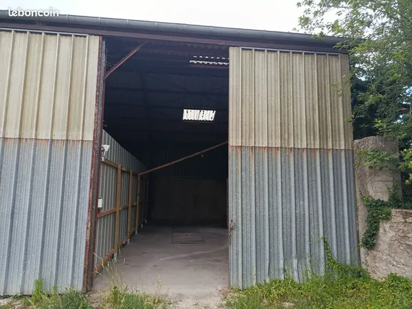 Location hangar de stockage