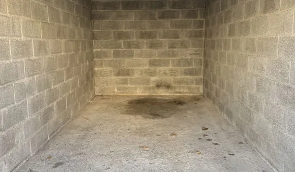 Parking 13 m²