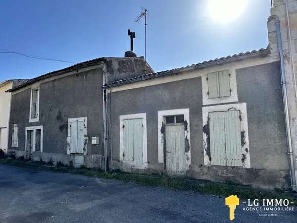 Maison de pêcheur d'environ 145 m2 à rénover, Port de Mortag