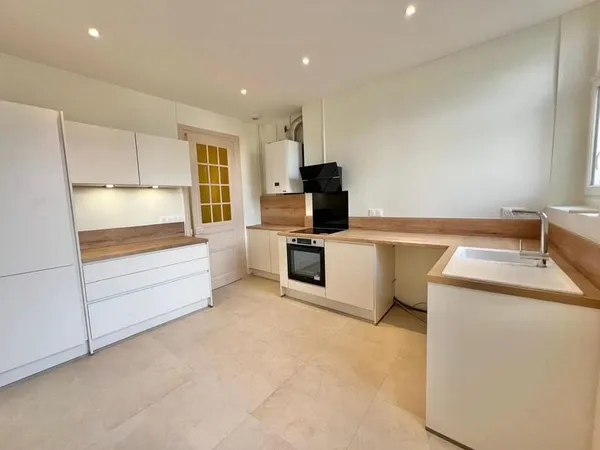 Appartement 4 pièces 83 m²