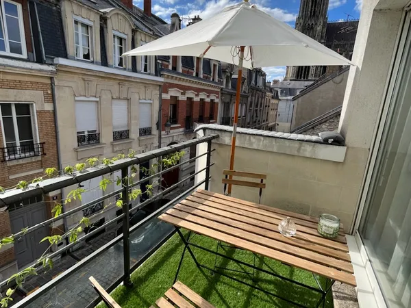 Loue appartement meublé