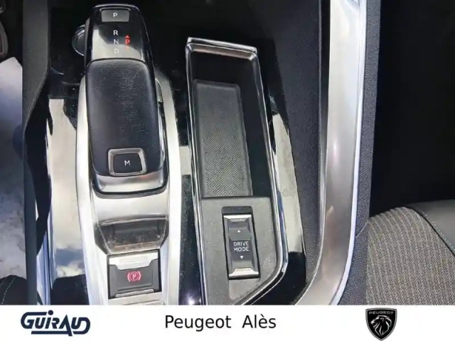 Peugeot 3008 puretech 130ch s&amp;s eat8 — photo 17