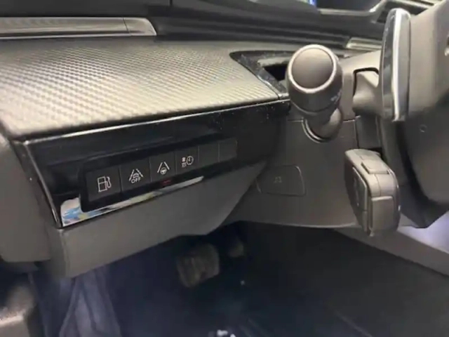 Peugeot 508 hybrid 225 e-eat8 — photo 22