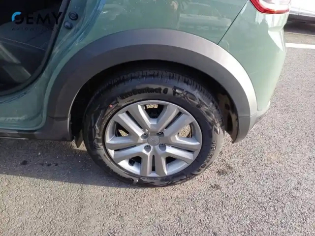 Dacia Sandero eco-g 100 — photo 11