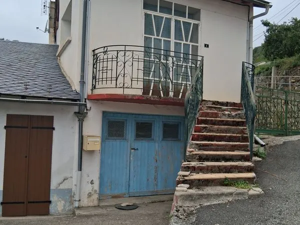 A vendre maison de village à 900 m d'altitude