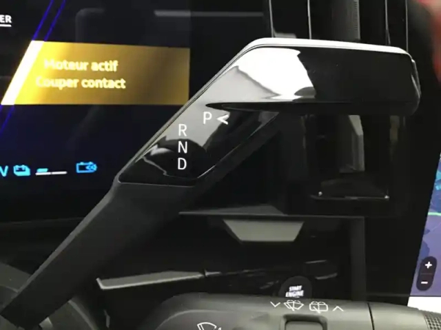 Renault Austral nouveau full hybrid e-tech 200 ch esprit alpine — photo 23