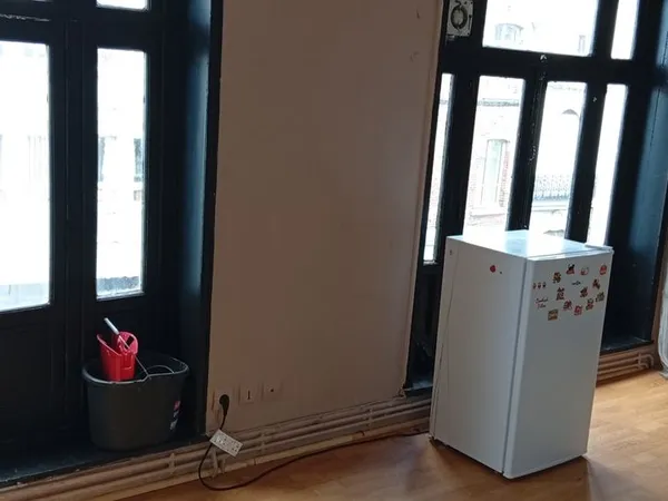 Loue Studio Arras centre ville - Loyer de 420 euros par mois