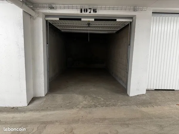 Garage à louer au terrasses du Parc Bat F1 et F2