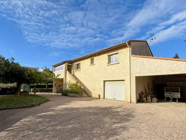 Maison 5 pièces 137 m²