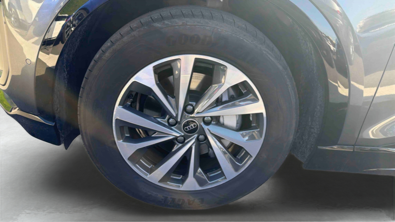 Audi Q6 e-tron 306 ch 100 kWh performance — photo 16