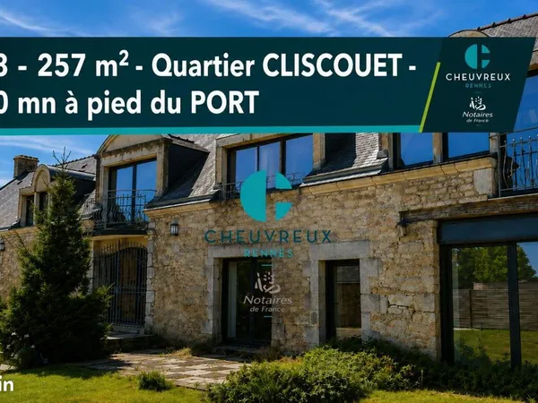 Maison 7 pièces 245 m²