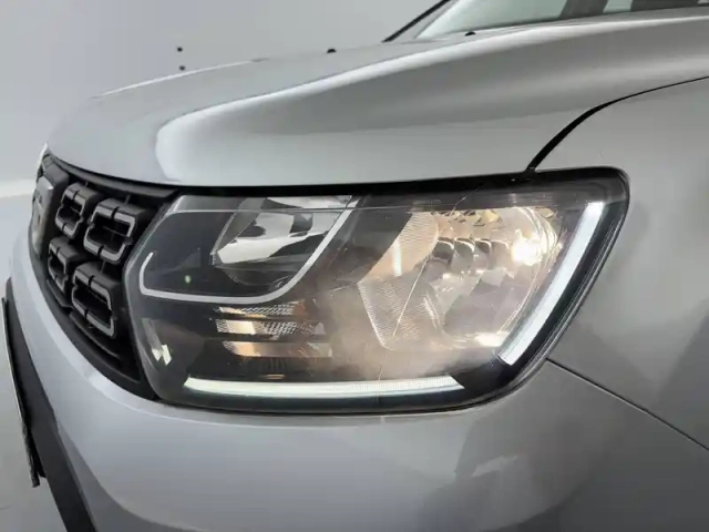 Dacia Duster blue dci 95 4x2 — photo 32