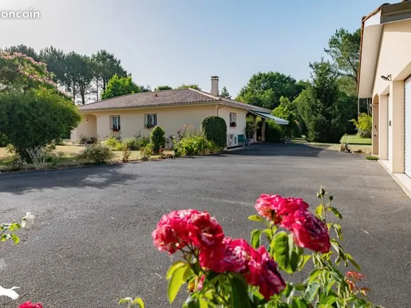 Pavillon 6 pièces 174 m²