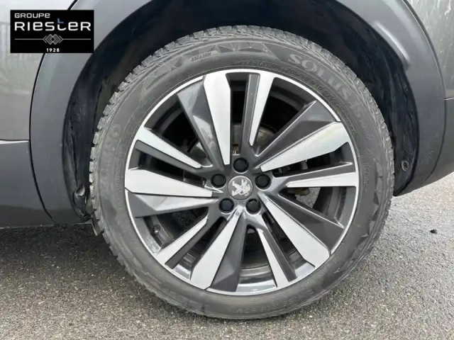 Peugeot 3008 hybrid 225 e-eat8 — photo 13