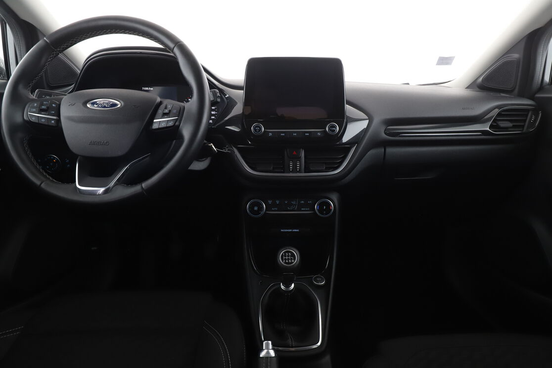 Ford Puma 1.0 EcoBoost mHEV Titanium — photo 11
