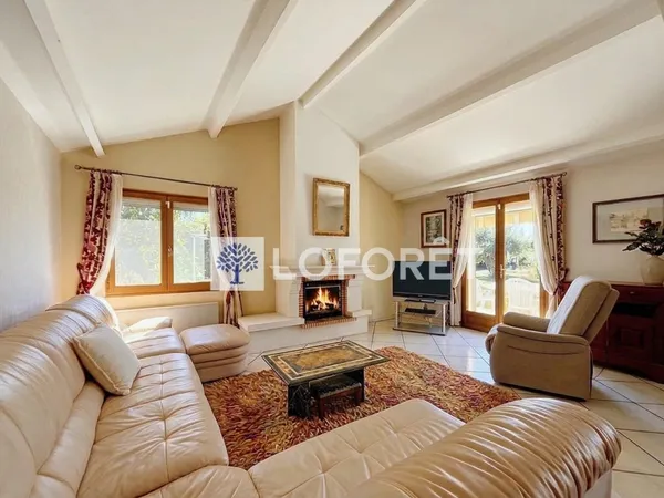 Maison 5 pièces 156 m²