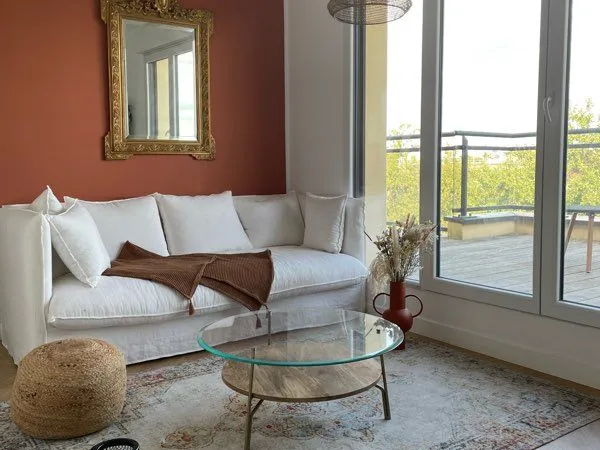 À louer - T2 meublé de 38 m² avec terrasse de 33 m² et parking couvert - Mérignac