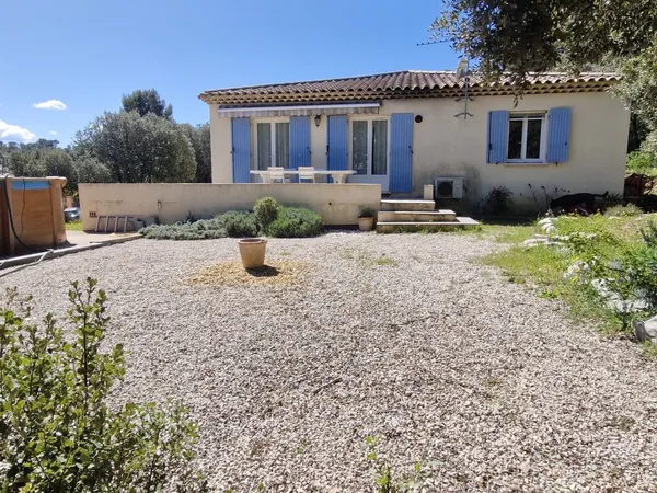 A vendre Villa sur la commune de Seillons