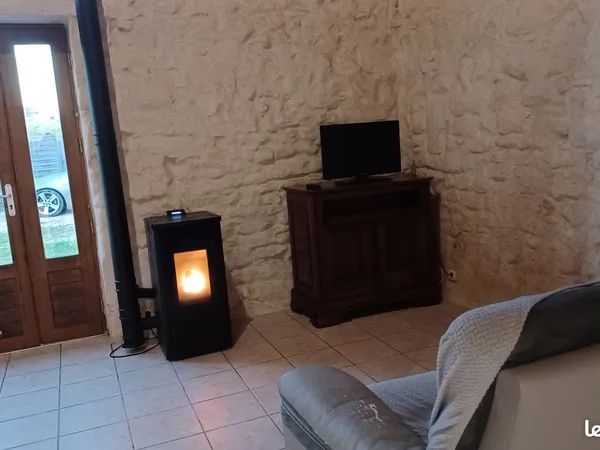 Maison mitoyenne F2 bis jardin