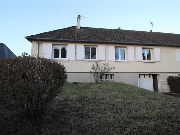 Maison Location L'Aigle 4p 98m² 750€
