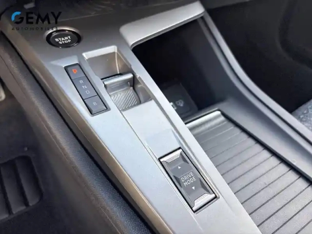 Peugeot 308 plug-in hybrid 195 ch e-dcs7 — photo 14