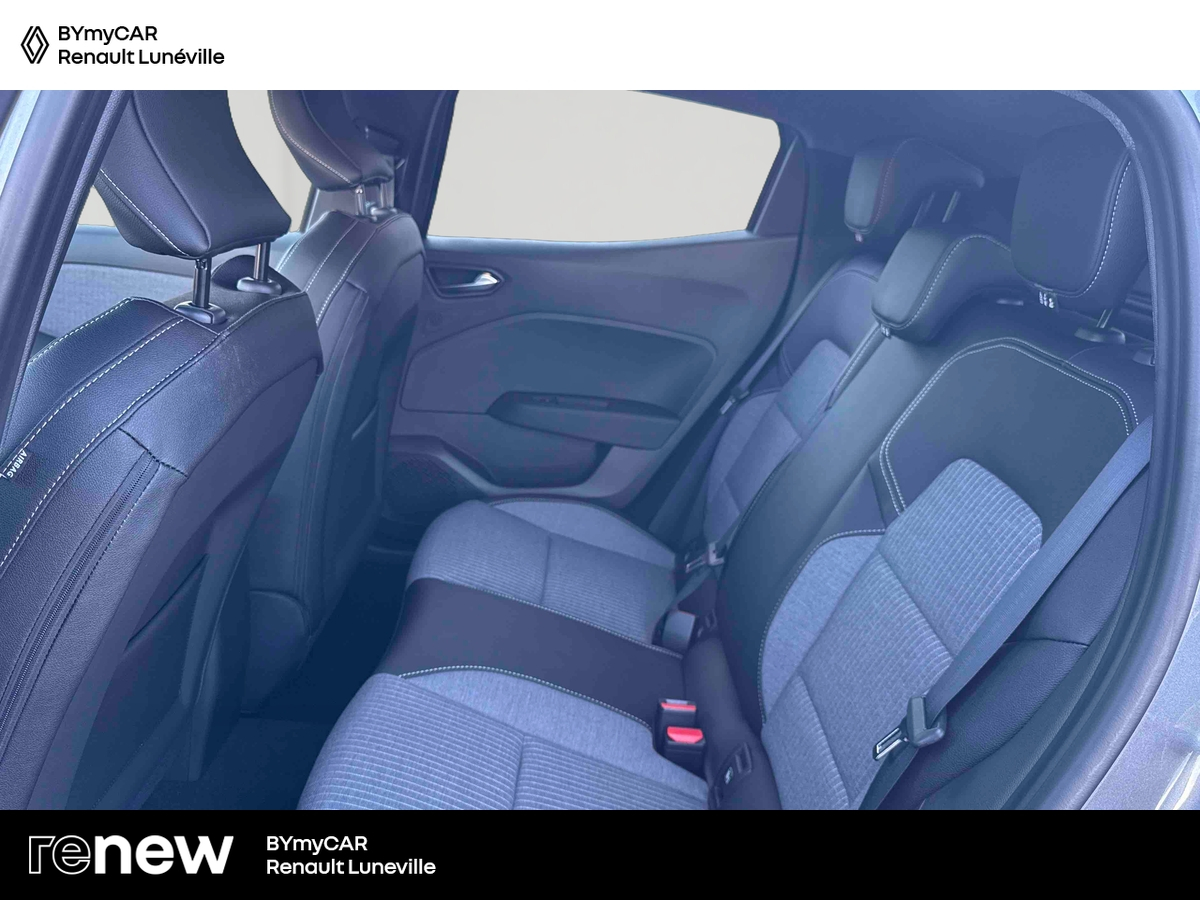 Renault Clio TCe 90 ch GSR2 — photo 12