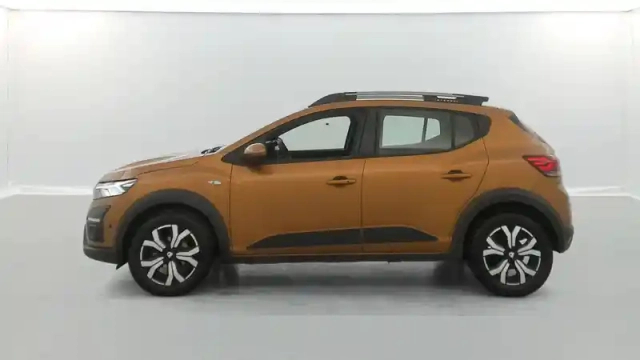 Dacia Sandero eco-g 100 — photo 12
