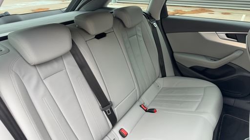 Audi A4 Avant 40 2.0 TDi Mild hybrid S Tronic7 204 Quattro - Avus – 2021 – 140273 km – Hybride diesel – Boîte Automatique — photo 49