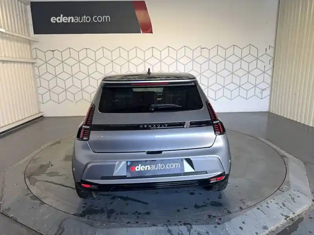 Renault 5 renault  e-tech electrique 10 ch autonomie confort — photo 4