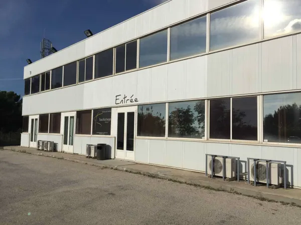 Bureaux 900 m²