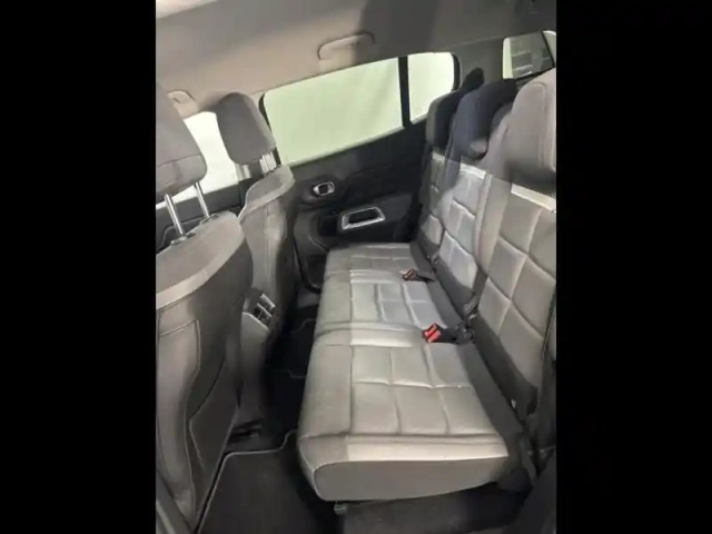 Citroën C5 Aircross hybrid 225ch shine e-eat8 — photo 10