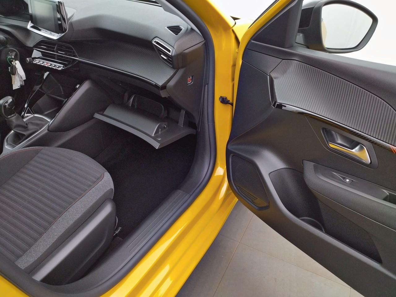 Peugeot 208 puretech 75 s&s bvm5 active pack — photo 25