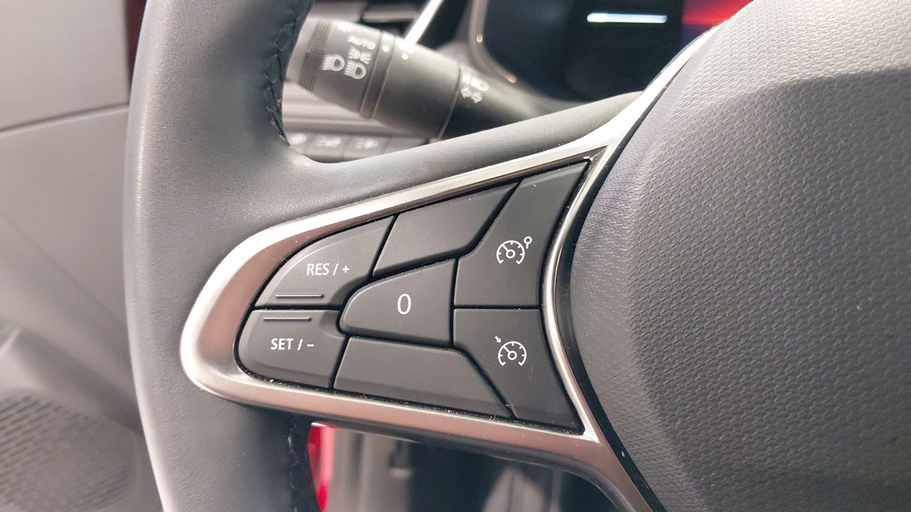 Renault Clio Eco-G 100 ch GSR2 — photo 18