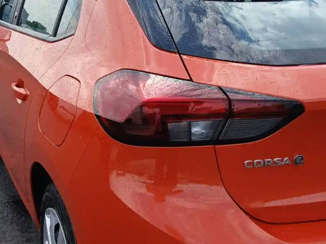 Opel Corsa electrique 136 ch &amp; batterie 50 kwh — photo 17