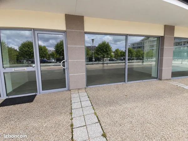 À louer - Local commercial de 45 m² - Cesson-Sévigné / Monniais