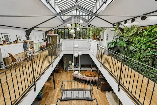 Maison 10 pièces 333 m²