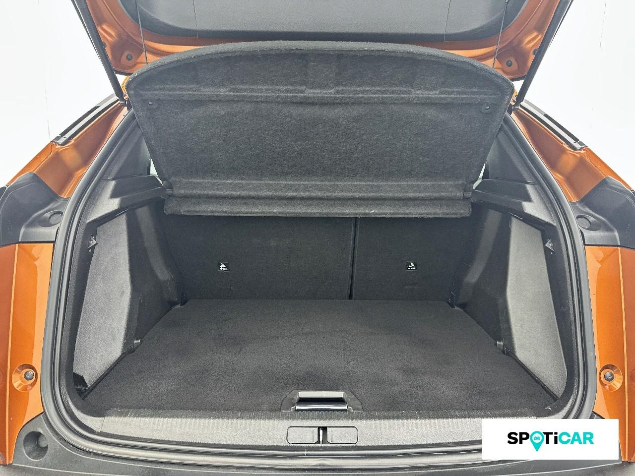 Peugeot 2008 1.2 puretech 130ch s&s style eat8 — photo 6