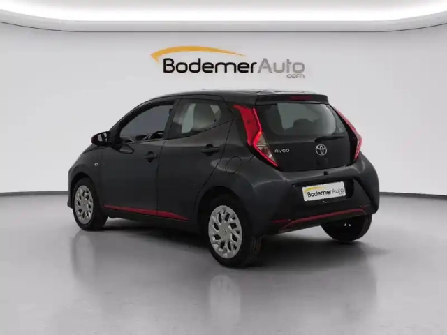 Toyota Aygo 1.0 vvt-i — photo 28