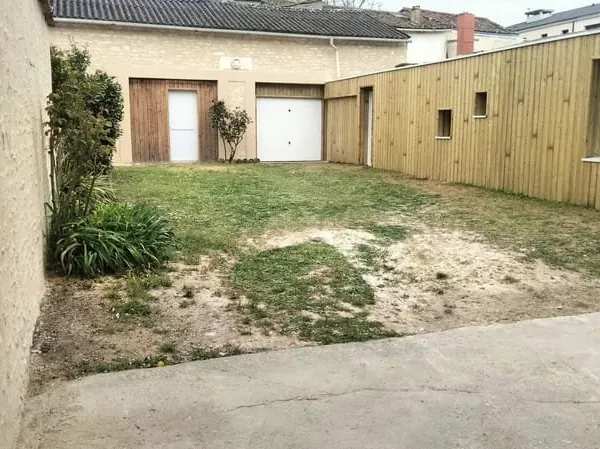 Maison centre Neuville rénovée + garage