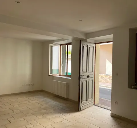 Rueil près parc richelieu rez de chaussée profession libérale 4 pièces 63m²