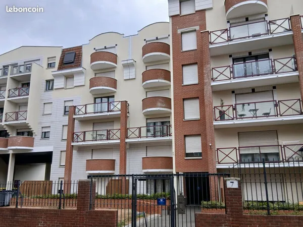 Type 2 avec balcon secteur lille centre