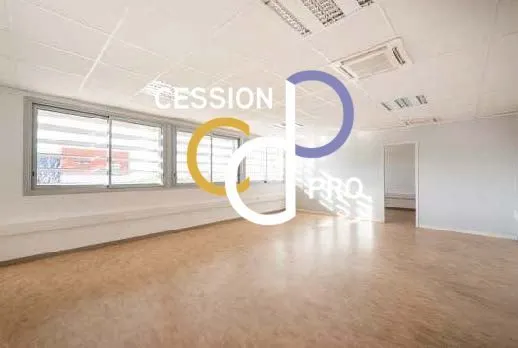 BUREAU DE 51 M2 À LOUER À CASTRIES ZONE VIA DOMITIA (METROPOLE DE MONTPELLIER)