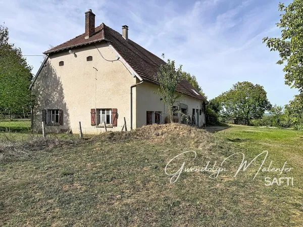 ANCIENNE FERME À RÉHABILITER - PLUS DE 6 000 M² DE TERRAIN - IDÉAL CHEVAUX
