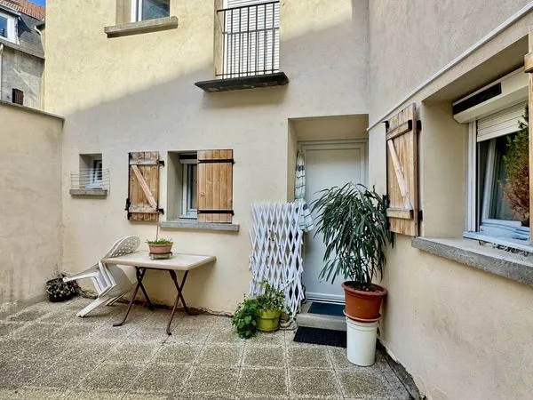 Immeuble 250 m²