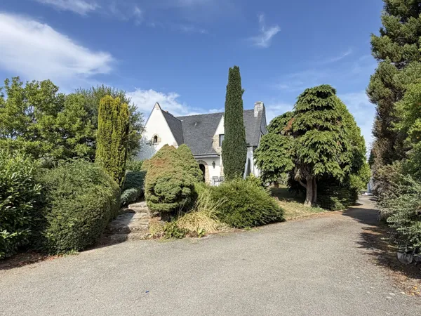 Maison individuelle 5 pièces 193 m²