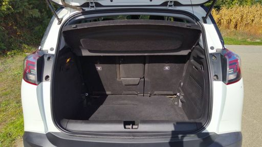 Opel Crossland X 1.2 Turbo 110 BVA6 - Ultimate – 2019 – 82721 km – Essence – Boîte Automatique — photo 48