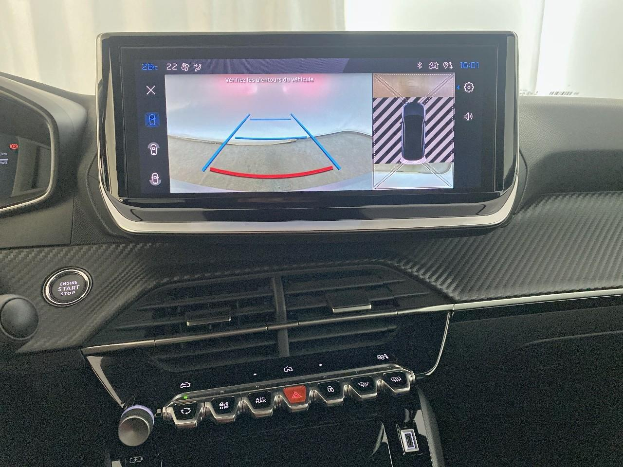 Peugeot 2008 hybrid 145 ch e-dcs6 allure — photo 15